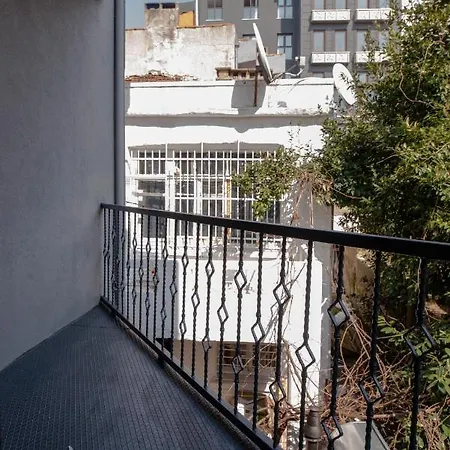 Taksim 11 Apartament