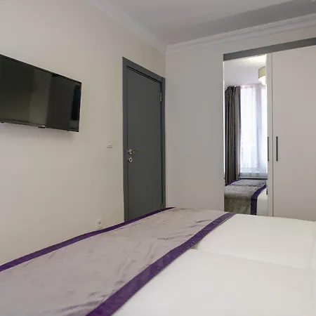 Apartament Taksim 11 *